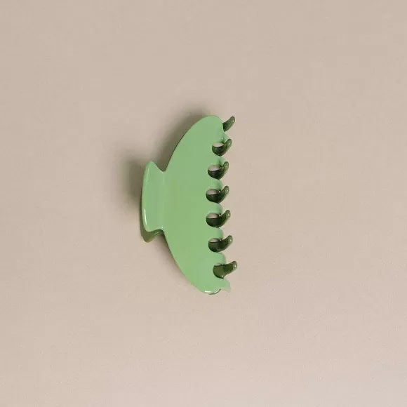 Store Large Hair Claw Clip - Pear By Nat + Noor Socks & Accessories